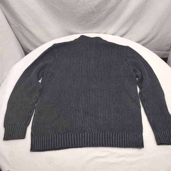 G. H. Bass & Co. Gray Ribbed Knit 1/4 Zip Mock Neck Pullover Sweater - Picture 2 of 16